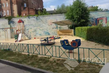 Продам 2-х кімнатну квартиру, Центральный рынок, Код: 757454/2