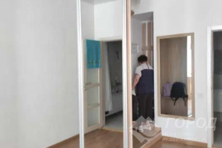 Продам 2-х кімнатну квартиру, Центральный рынок, Код: 757454/2