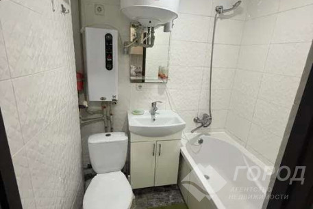 Продам 2-х кімнатну квартиру, Центр, Университет метро, Код: 758083/1