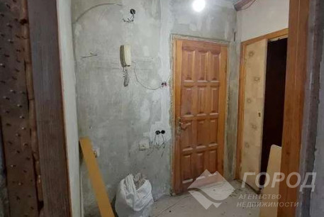 Продам 1-кімнатну квартиру, Рогань, Код: 758524/2