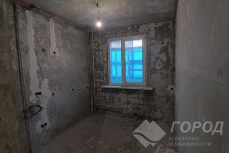 Продам 1-кімнатну квартиру, Рогань, Код: 758524/2