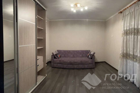 Сдам 1-кімнатну квартиру в новобудові, Рогань, Роганский ж/м, Код: 758900/3