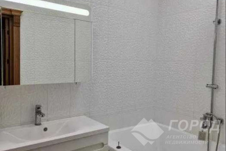 Продам 3-х кімнатну квартиру в новобудові, Центральный рынок, Центральный Рынок метро, Код: 760262/1