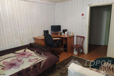 Продам 3-х кімнатну квартиру, Дергачевский р-н, Солоницевка пгт., Код: 760382/2