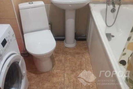 Сдам 1-кімнатну квартиру, Рогань, Код: 760957/2