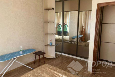 Сдам 2-х кімнатну квартиру, Центр, Университет метро, Код: 761089/1