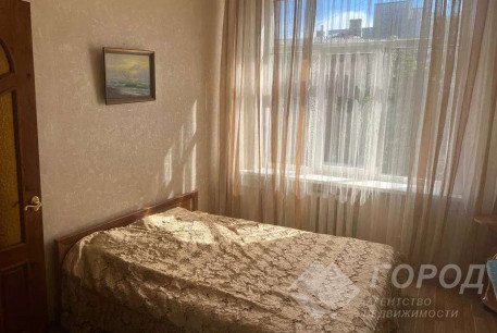 Сдам 2-х кімнатну квартиру, Центр, Университет метро, Код: 761089/1