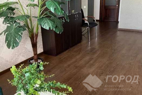 Сдам 3-х кімнатну квартиру, Гагарина проспект, Защитников Украины метро (Площадь Восстания), Код: 761394/4