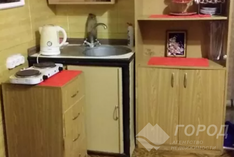 Сдам гостинку, ХТЗ, Пролетарская метро (Индустриальная), Код: 761409/1