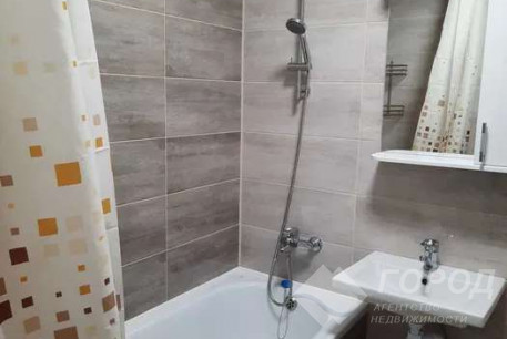 Продам 1-кімнатну квартиру, Рогань, Код: 763458/2