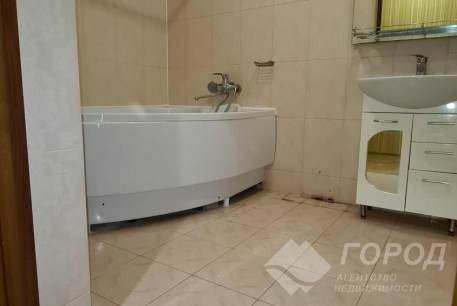 Продам 3-х кімнатну квартиру, Гагарина проспект, Спортивная метро, Код: 764363/2