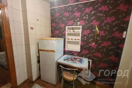 Продам 1-кімнатну квартиру, Центр, Код: 764559/2