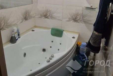 Продам 2-х кімнатну квартиру, Алексеевка, Остановка Солнечная, Код: 765361/1