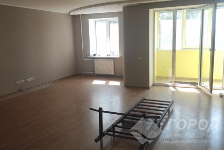 Продам 5-и кімнатну квартиру, Алексеевка, Алексеевская метро, Код: 765950/1