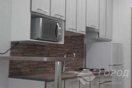 Продам гостинку, Гагарина проспект, Метростроителей метро, Код: 766103/3