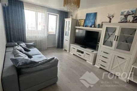 Продам 2-х кімнатну квартиру, Сосновая Горка, Научная метро, Код: 766755/3