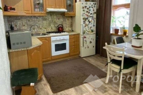 Продам 2-х кімнатну квартиру, Центральный рынок, Южный вокзал метро, Код: 766881/4