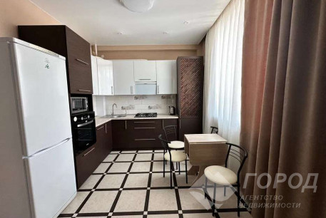 Сдам 2-х кімнатну квартиру, Центральный рынок, Центральный Рынок метро, Код: 766947/2