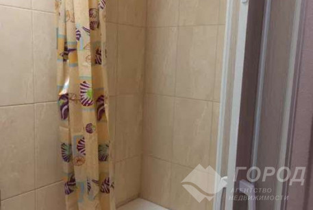 Сдам гостинку, Новые дома, Армейская метро (Советской Армии), Код: 767114/4