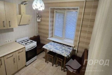 Продам 2-х кімнатну квартиру, Гагарина проспект, Защитников Украины метро (Площадь Восстания), Код: 767267/2