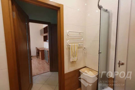 Продам 3-х кімнатну квартиру, Центр, Код: 767276/2