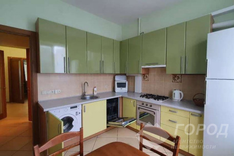 Продам 3-х кімнатну квартиру, Центр, Код: 767276/2