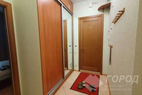 Продам 3-х кімнатну квартиру, Центр, Код: 767276/2