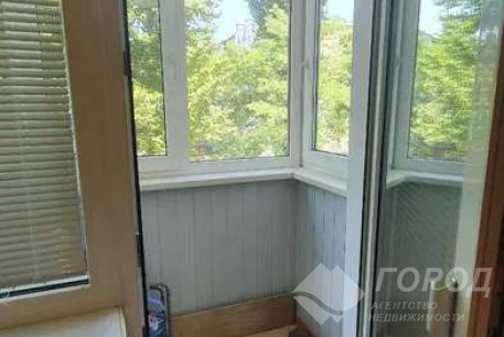 Продам 3-х кімнатну квартиру, Центр, Код: 767276/2