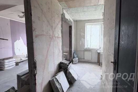 Продам 2-х кімнатну квартиру, ХТЗ, Хролы пос., Код: 767821/3