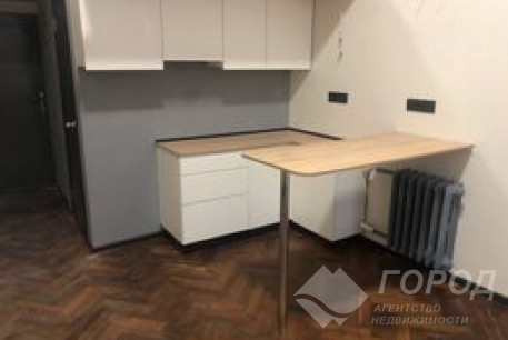 Продам 1-кімнатну квартиру, Центр, Код: 767935/1