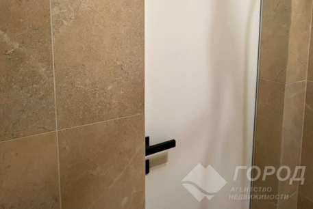 Продам 1-кімнатну квартиру в новобудові, Центр, Код: 768052/11