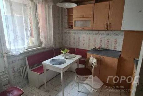 Сдам 4-х кімнатну квартиру, Центр, Код: 768168/2