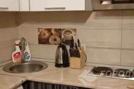 Продам 4-х кімнатну квартиру, Рогань, Роганский ж/м, Код: 768317/2