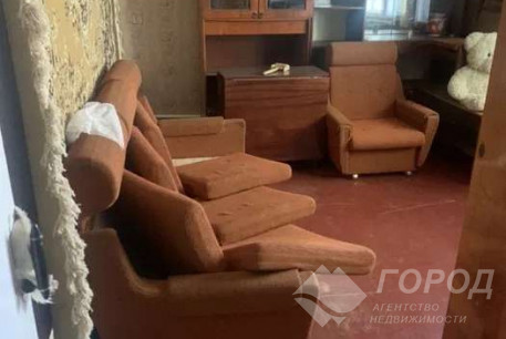 Продам 3-х кімнатну квартиру, Дергачевский р-н, Солоницевка пгт., Код: 768701/1