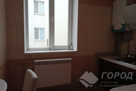 Продам 1-кімнатну квартиру в новобудові, Рогань, Код: 769126/2