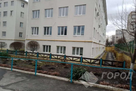 Продам 1-кімнатну квартиру в новобудові, Рогань, Код: 769126/2