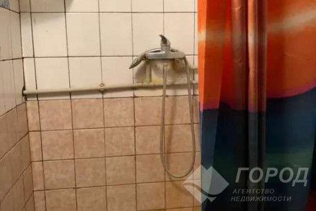 Сдам гостинку, Новые дома, Армейская метро (Советской Армии), Код: 769845/3