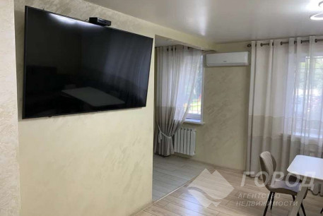 Продам 3-х кімнатну квартиру, Ивановка, Код: 770044/3
