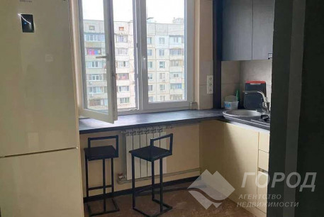 Продам 3-х кімнатну квартиру, Алексеевка, Код: 772344/2