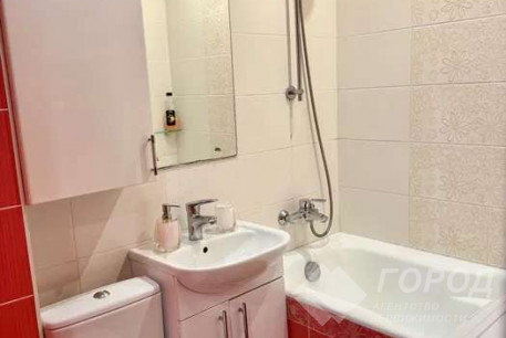 Продам 3-х кімнатну квартиру, Новые дома, Маршала Жукова метро (Дворец спорта), Код: 772850/2