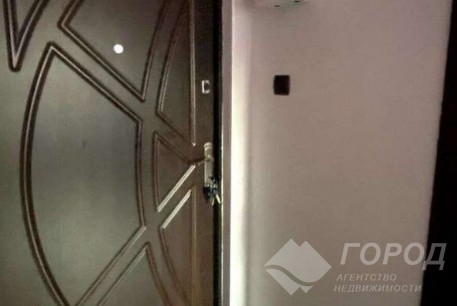 Продам 1-кімнатну квартиру, ХТЗ, ХТЗ метро, Код: 773028/1