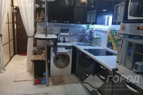 Продам 2-х кімнатну квартиру, Центральный рынок, Код: 773234/1