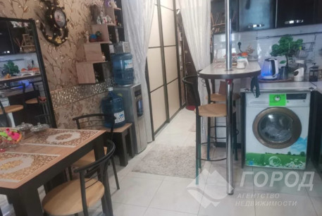 Продам 2-х кімнатну квартиру, Центральный рынок, Код: 773234/1