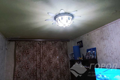 Продам 2-х кімнатну квартиру, Аэропорт, Код: 773861/2