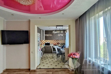 Сдам 3-х кімнатну квартиру, Гагарина проспект, Спортивная метро, Код: 774037/2