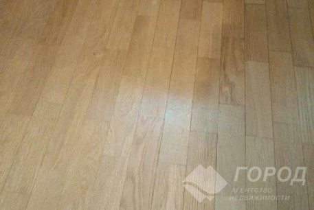 Продам 3-х кімнатну квартиру, Центр, Код: 774078/2