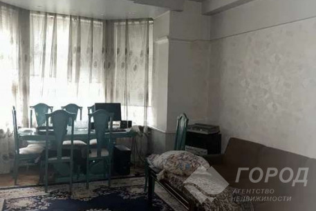 Продам 2-х кімнатну квартиру, Гагарина проспект, Защитников Украины метро (Площадь Восстания), Код: 775103/4