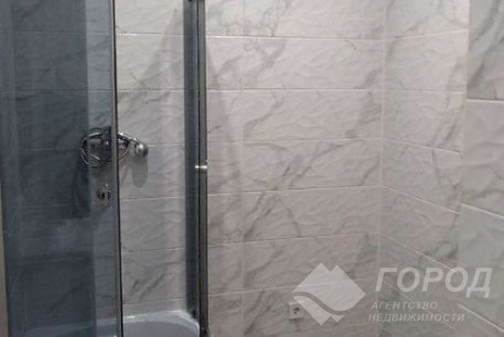 Продам 1-кімнатну квартиру в новобудові, Центральный рынок, Код: 775731/1