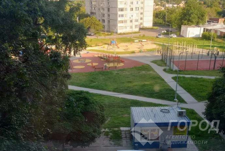 Продам 2-х кімнатну квартиру, ХТЗ, Код: 776468/1