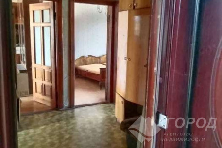 Продам 4-х кімнатну квартиру, Дергачевский р-н, Березовское (Дергачевский район), Код: 776932/1